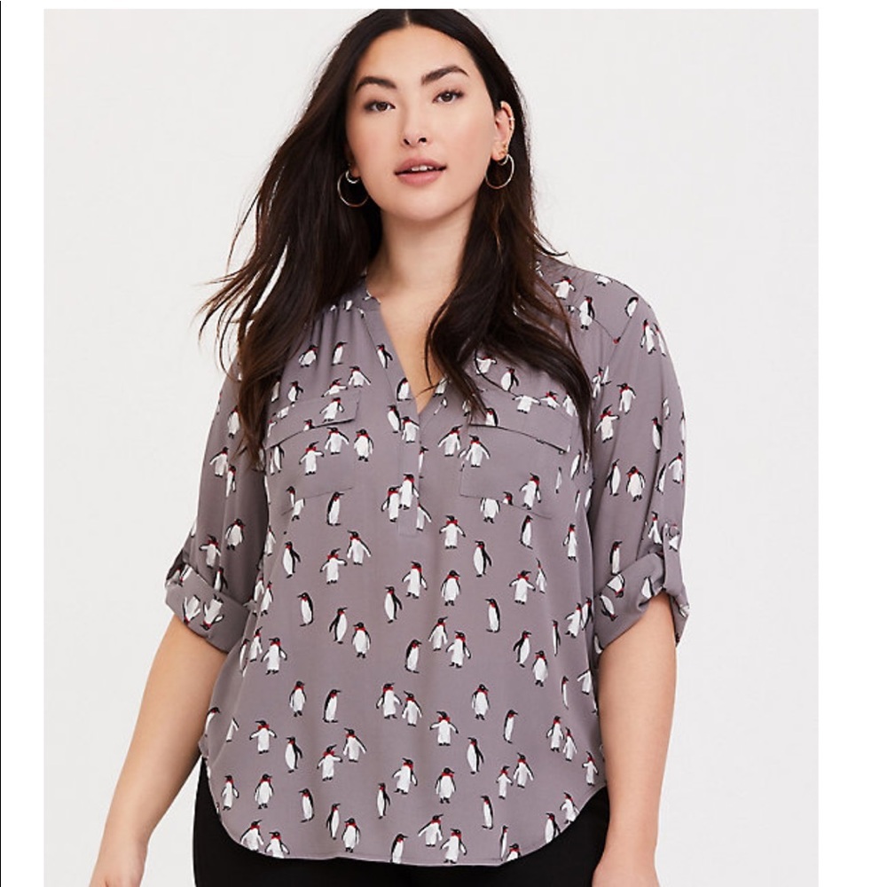 ❌SOLD❌ HARPER PENGUIN GEORGETTE PULLOVER BLOUSE